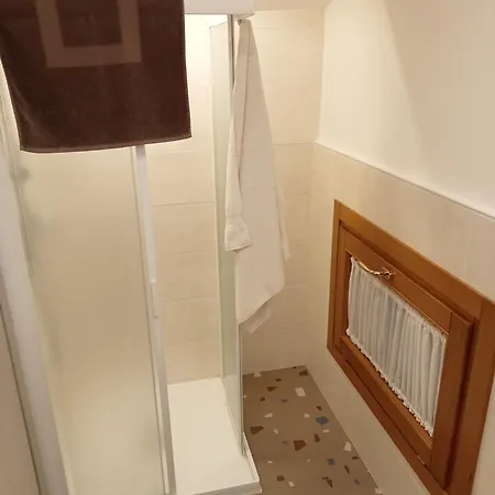 Konukevi Bevi E Dormi 3*